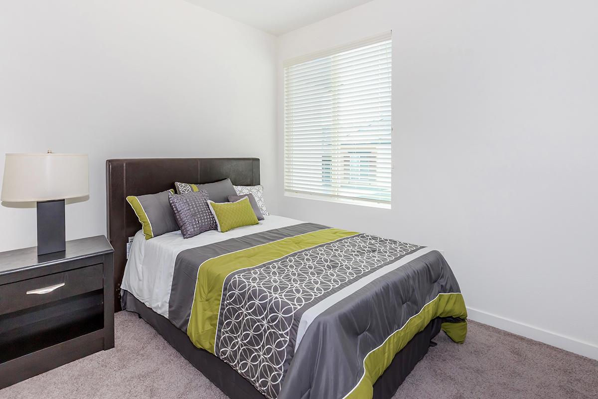 2-bed-25-bath05a-b copy